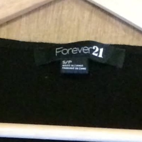 Reteo Sequence Cross T-Shirt - Picture 4 of 4